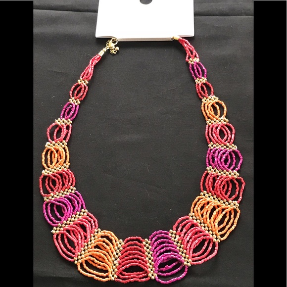 Beaded Necklace and Earrings         NWT - Picture 4 of 4